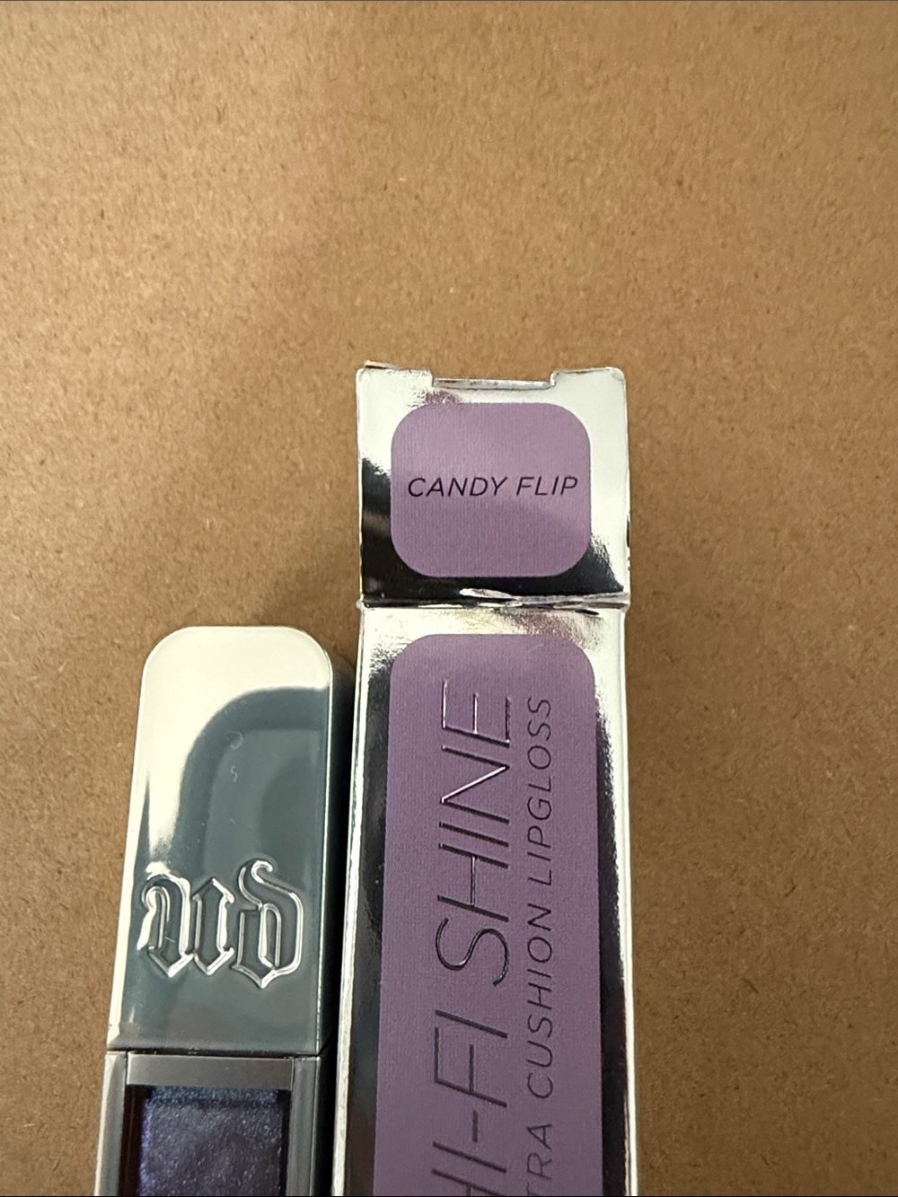 Urban Decay Hi-Fi Shine Ultra Cushion Lip Gloss - Candy Flip Blue Shimmer - Picture 2 of 3